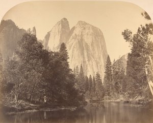 Cathedral Rock, Flussansicht, 1861 von Carleton Emmons Watkins