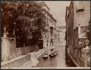 Rio delle Erbe und Palazzo Van-Axel von Carlo Naya