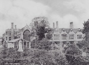 Knole, Ostfront (s/w Foto) von Charles Essenhigh Corke