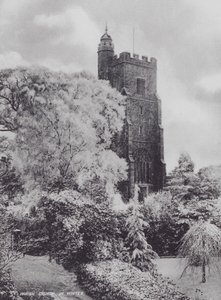 Sevenoaks: Pfarrkirche im Winter (s/w Foto)