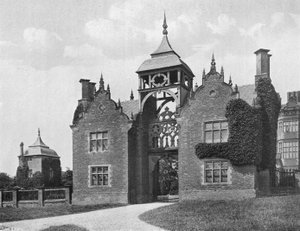 Das Torhaus von Charles Latham
