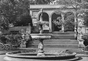 Die Loggia und der Brunnen von Charles Latham