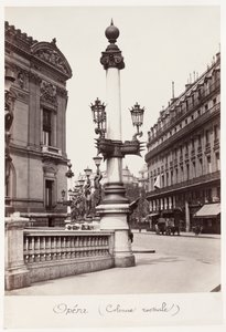 Oper (Rostral-Säule) von Charles Marville