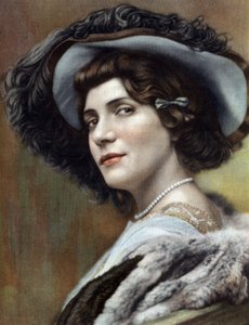 Französische Komikerin Eve Lavalliere (1866-1929) als Miquette im Stück "Miquette et sa mere" von Robert de Flers, Foto von Cheri Rousseau aus der französischen Zeitung "Le Theatre" vom 11. Dezember