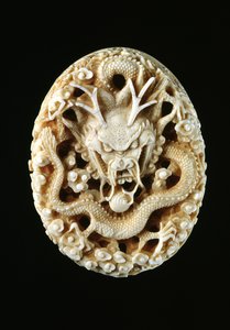 Kaiserliches Siegel mit einem Drachen, der eine Perle der Weisheit bewacht