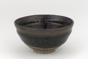 Teeschale im Stil der Jian-Keramik, Nanping, Fujian-Provinz, Südliche Song- oder Yuan-Dynastie, 13.-14. Jahrhundert von Chinese School