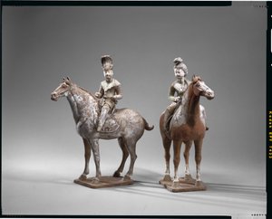 Zwei Reiterfiguren, Tang-Dynastie