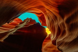Leuchten der Wüstenschlucht von Chuanxu Ren