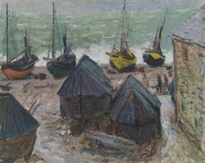 Boote am Strand von Étretat