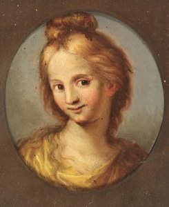 Kopf eines Mädchens in einem gelben Kleid von Continental School Continental School