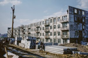 UdSSR, Bratsk, Irkutsk, Neue Wohnungen im Bau für Arbeiter von Dean Conger