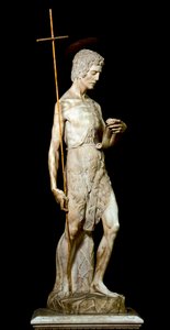Johannes der Täufer. Marmorskulptur von Donatello (Donato di Niccolò Bardi)