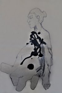 Figur mit dunkler Tinte von Doris Schmitz