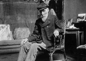 Auguste Renoir (1841-1919), französischer Maler, in seinem Atelier in Cagnes-sur-Mer (Alpes-Maritimes), um 1907