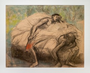 Zwei Tänzer in Ruhe. 1890-1895. Kohle, Pastellakzente auf Papier. von Edgar Degas