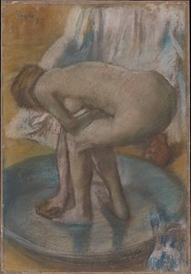 Badende Frau in einer flachen Wanne von Edgar Degas