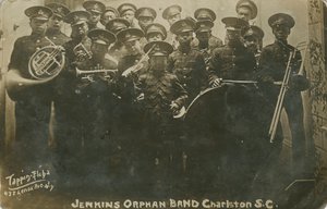 Fotopostkarte der Jenkins Orphanage Band, Charleston, South Carolina, 1914
