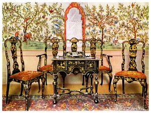 Schwarzes Lacksofa, Stühle und Tisch und roter Lackspiegel, 1910