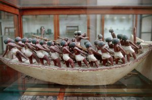 Modell eines Bootes aus dem Grab von Meketre, Deir el-Bahari, Ägypten, ägyptische Zivilisation, Mittleres Reich, XI. Dynastie