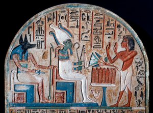 Ägyptische Antiquität: Nanai-Stele, die Osiris und Anubis verehrt. Bemalter Kalkstein. Ende der 18. Dynastie. 14. Jahrhundert v. Chr. Turin, Ägyptisches Museum von Egyptian 18th Dynasty