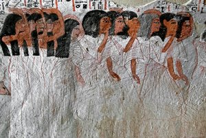Ägyptische Antike: Prozession der Weinenden. Malerei des Grabes von Roy (TT255). 18. Dynastie. Vom Westufer von Luxor, Ägypten von Egyptian 18th Dynasty