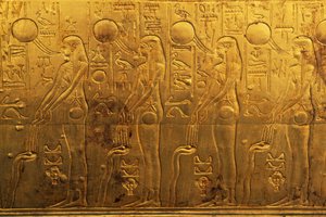 Relief auf der rechten Außenwand der zweiten Grabkapelle, Schatzkammer von Tutanchamun, Ägypten, ägyptische Zivilisation, Neues Reich, Dynastie XVIII von Egyptian 18th Dynasty