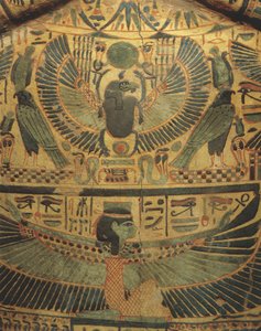 Mumienabdeckung mit geflügelter Gottheit, die einen Skarabäus, Symbol der Ewigkeit, schützt von Egyptian 22nd Dynasty