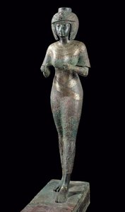Statue der göttlichen Anbeterin Karomama, Dritte Zwischenzeit von Egyptian 22nd Dynasty