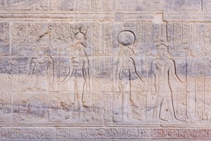 Reliefs am Philae-Tempel, Assuan, Ägypten