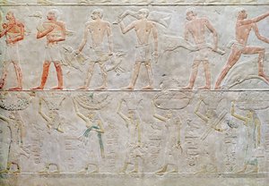 Relief, das Menschen zeigt, die Essensopfer tragen, aus der Mastaba von Akhethotep, Altes Reich