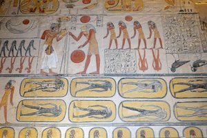 Grab von Ramses IX, Luxor
