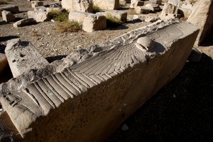 Ägyptische Antike: Architrav des Tempels der Hathor, Denderah, Ägypten von Egyptian Ptolemaic Period