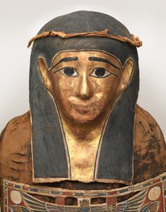 Mumie von Nesmin (Detail der Mumienmaske mit Pflanzenkranz), 200-30 v. Chr.