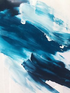 Tiefblauer Fluss