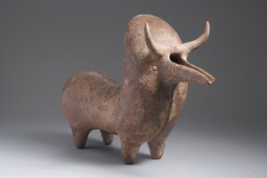 Amlash-Rhyton in Form eines Zebu-Stiers (Terrakotta)