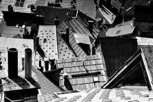 Geometrische Stadtdächer von Elena Raceala