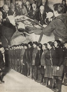 Osoaviakhim. Illustration aus USSR Builds Socialism, 1933