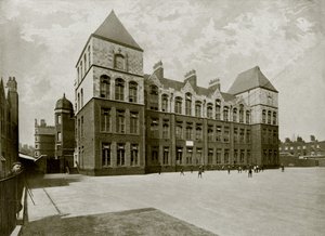 Eine berühmte Londoner Schule von English Photographer