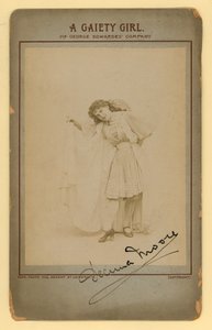 Eine Gaiety Girl - Decima Moore von English Photographer