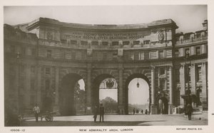 Admiralty Arch, The Mall, London von English Photographer