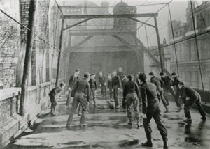 Städtischer Fußballplatz im Jahr 1902 von English Photographer