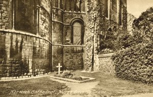 Grab von Edith Cavell, Norwich Cathedral, Norfolk