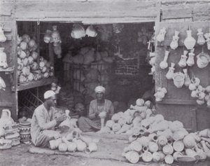 Ägypten: Araber verkaufen Gullehs, Wasserkühler von English Photographer