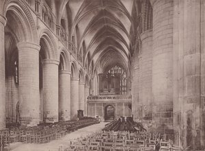 Gloucester: Die Kathedrale, Langhaus Ost von English Photographer