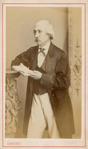 Horace Mayhew, Punch-Mitarbeiter von English Photographer