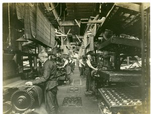 Jacquard-Weberei, Hughes Fabrik Nr. 2, 1923