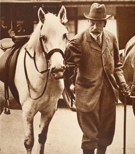 König George und sein Lieblingspony Jock, 1930er Jahre von English Photographer