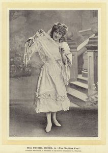 Miss Decima Moore in Der Hochzeitstag
