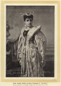 Miss Jessie Bond als Helen Tapeleigh in Go-Bang von English Photographer