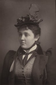 Miss Marion Lea von English Photographer